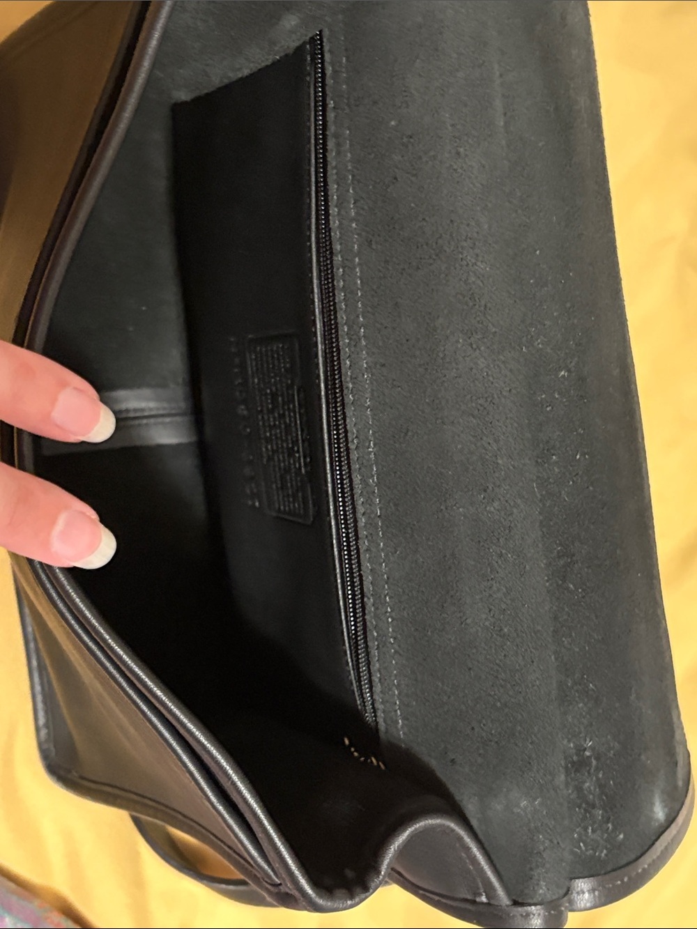 Coach Black Leather Crossbody bag with Top Handle - Picture 7 of 8